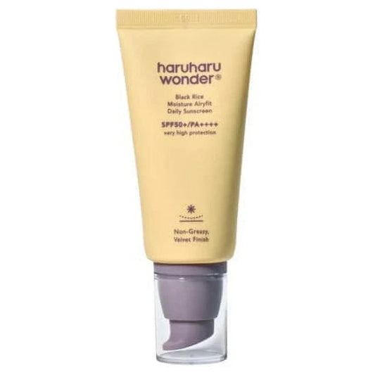 Wonder Black Rice Moisture Airyfit Sunscreen (SPF50+/PA++++) 50Ml