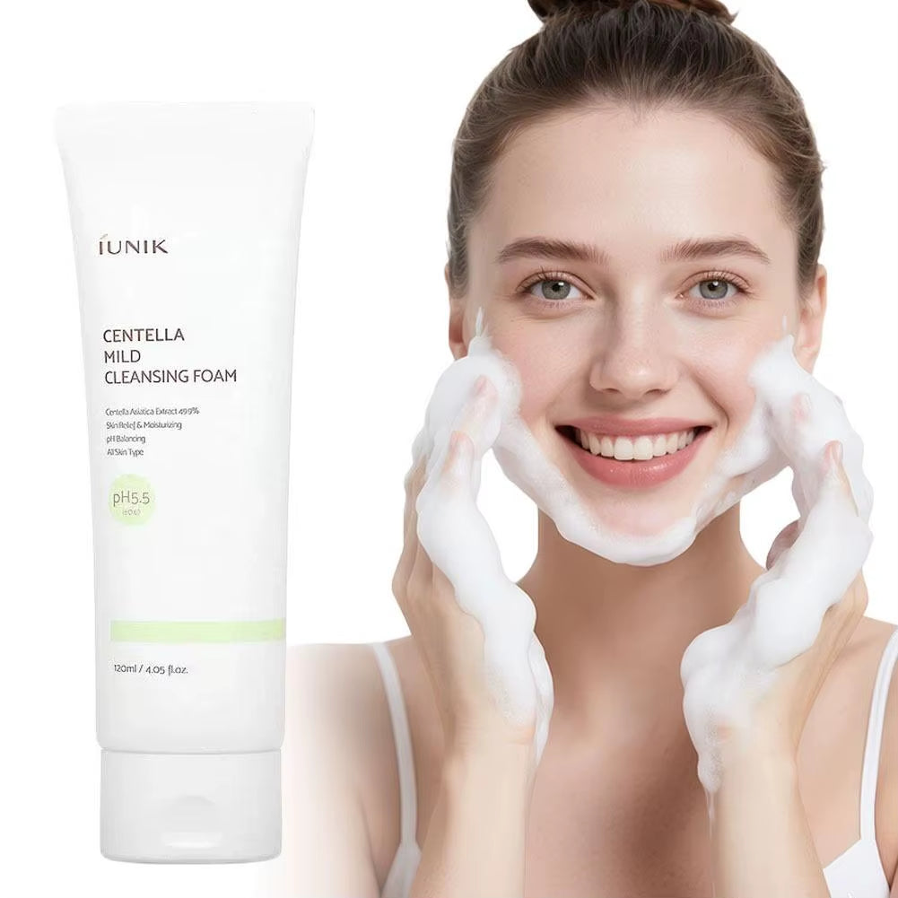 120Ml IUNIK Centella Cleanser Mild Cleansing Foam Whitening Hydrating Properties Korean Centella Facial Wash for Sensitive Skin