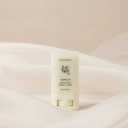 Matte Sunstick Mugwort + Camelia SPF 50+ PA++++